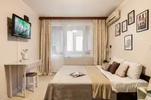 Odnokomnatnaya LajlaTov na Metro YUzhnaya ryadom s Varshavka Flat, Moscow