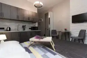 No 13 - 94/2 Apartments, Moscow