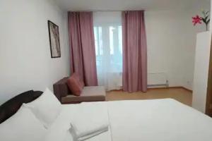 Na Naberezhnoy 1G Flat, Sredneuralsk