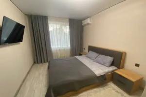 Vozle Aeroporta Flat, Krasnyy Pakhar'