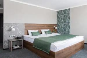 Chelyabinsk Hotel, Chelyabinsk