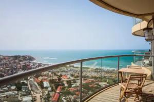 Luxury Condo & Spectacular View by FeelHome Apartments, Tel Aviv
