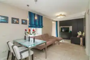 EKATERININSKAYa 167 Apartments, Perm