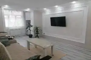 Uyutnaya V Drevnem Derbente Flat, Derbent