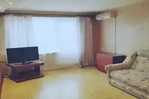 Trekhkomnatnaya Kvartira Apartments, Volzhsky