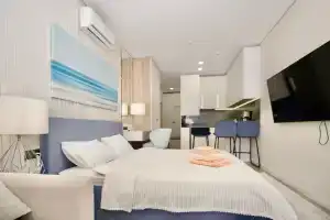 LS-Sweet Summer s Vidom na More s 12 Etazha Apartments, Alushta