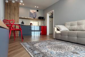 Ryadom S Aeroportom Flat, Ob'