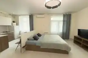 Na Baumana 8 Apartments