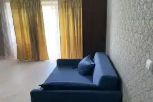 V Agudzere Flat, Agudzera