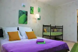 Den I Noch Apartments, Chelyabinsk