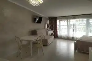 Venera M 15 Apartments, Yalta