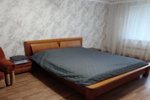 V Starom Oskole, R-N Ledovogo Dvortsa Apartments, Stary Oskol