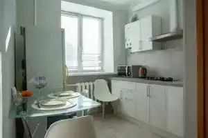 Prostornaya, Svetlaya na Naberezhnoy Flat, Samara