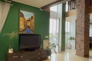 Dvukhurovnevaya Mansarda S Vidom Na Zamok Flat, Vyborg