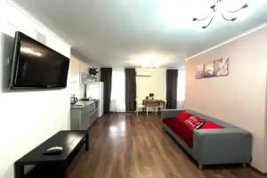 Uyutnaya Svetlaya V Tsentre Goroda Flat, Naberezhnyye Chelny