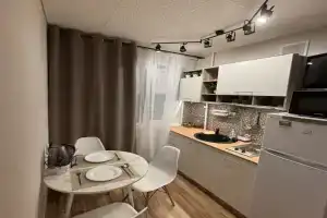 Na Sovetskoy Konstitutsii 20 Flat, Kirovsk