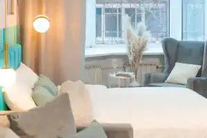 Aparthause studiya 5 min. do m. Botanicheskaya Flat, Ekaterinburg