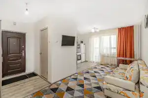 Yevrotryoshka Dlya 10 Gostey V Akadem Riverside Flat, Chelyabinsk