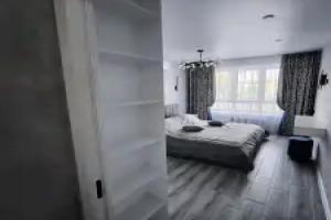 Uyutnaya V Romanovskom Flat, Bryansk