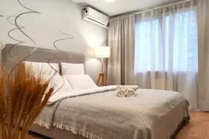 Lyuks v Solntsevo Flat, Peredelkino