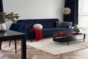 3-Kh Komnatnaya v Tsentre Goroda Flat