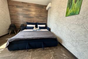 S Novym Remontom Apartments, Simferopol