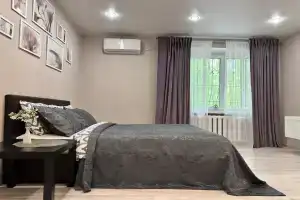 Uyutnaya Studiya v Natsionalnom Parke Flat, Korolyov