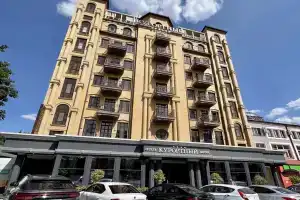 Kurortnyij Hotel, Essentuki