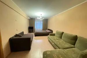Dvukhkomnatnye apartamenty Apartments, Achinsk