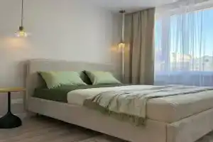 Yevro 2k Beguest S Balkonom Na Repina 109/2 Dlya 4kh Gostey Flat, Ekaterinburg