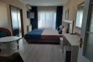 Plyazhnyye na Drazhinskogo 7a Apartments, 8, Yalta