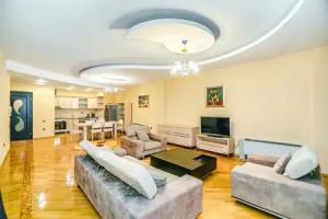 Leyli Apartment 47 Apartments, Baku