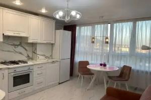 Udachnye Sutki na Bulgakova Flat, Pyatigorsk