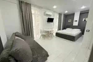 Sovremennyye Morent v ZHK Sorrento Park Apartments, Adler