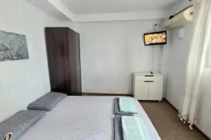 Ryadom s Massandrovskim Plyazhem 3 Apartments, Yalta
