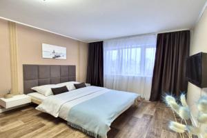 Zhyolty Nartsiss Flat, Zarechnyy