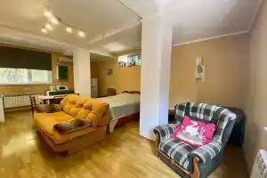 Status na Kirova 10 v Yalte Apartment 2, Yalta