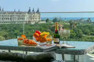 1+1 V Kompleksе Azura World S Vidom Na More Dlya Semeinogo Otdykha Apartments, Alanya