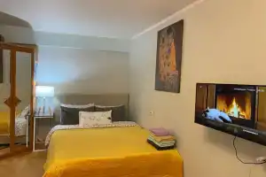 Savelovskaya Flat, Moscow