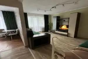 1-Komnatniye Apartment, Achinsk