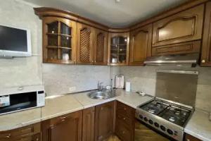 Sovremennaya ryadom s trassoi M4 Flat, Yelets