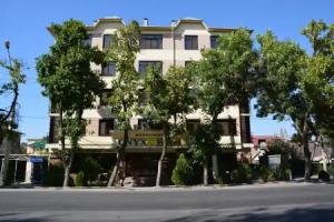 ONYX Hotel, Bishkek