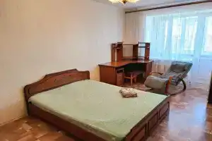 Odnokomnatnaya Flat, Surgut