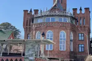 Zamok Na Ozere Uvildyi Guest House, Krasnyy Kamen