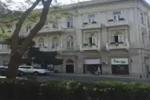 Rotterdam Hotel Baku, Baku