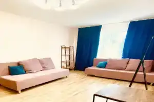 Ryadom s tsentrom goroda, Onko dispans i bolnitsey Im. Baranova Flat, Petrozavodsk