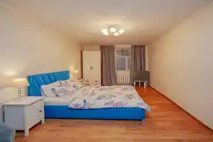 Holiday In The City 2br Apartment Apartments, St. Petersburg