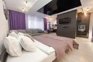 Semeynye S Kaminom Y TC Akvamoll Apartamens, Ulyanovsk