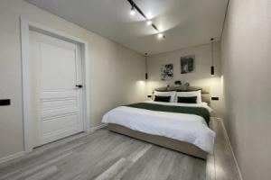 Sutki Ufa na Prospekte Oktyabrya 87 Apartments, Ufa