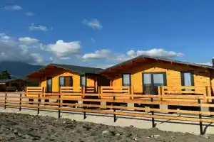 Fico hotel, Alakhadzi